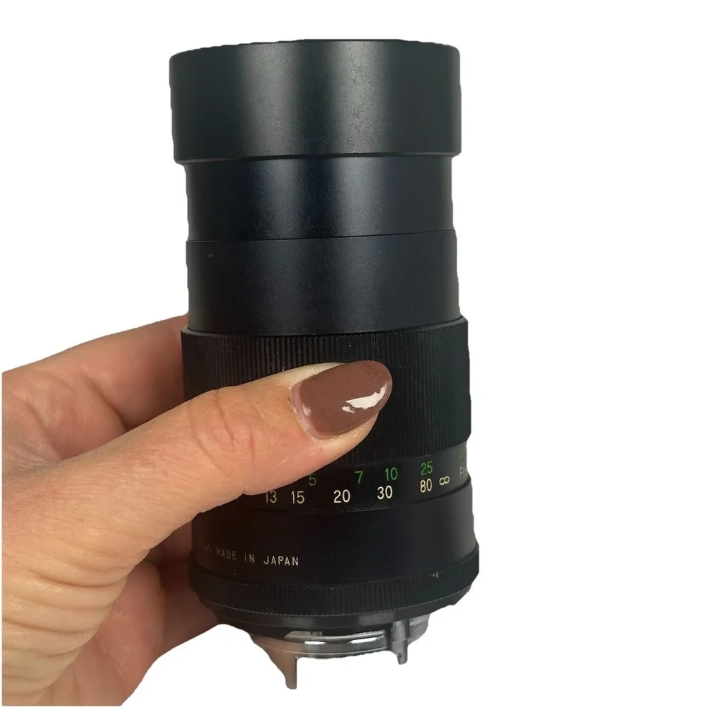 Vintage Vivitar 135mm f/2.8‎ Auto Telephoto Lens Minolta, Canon, Nikon…w/case